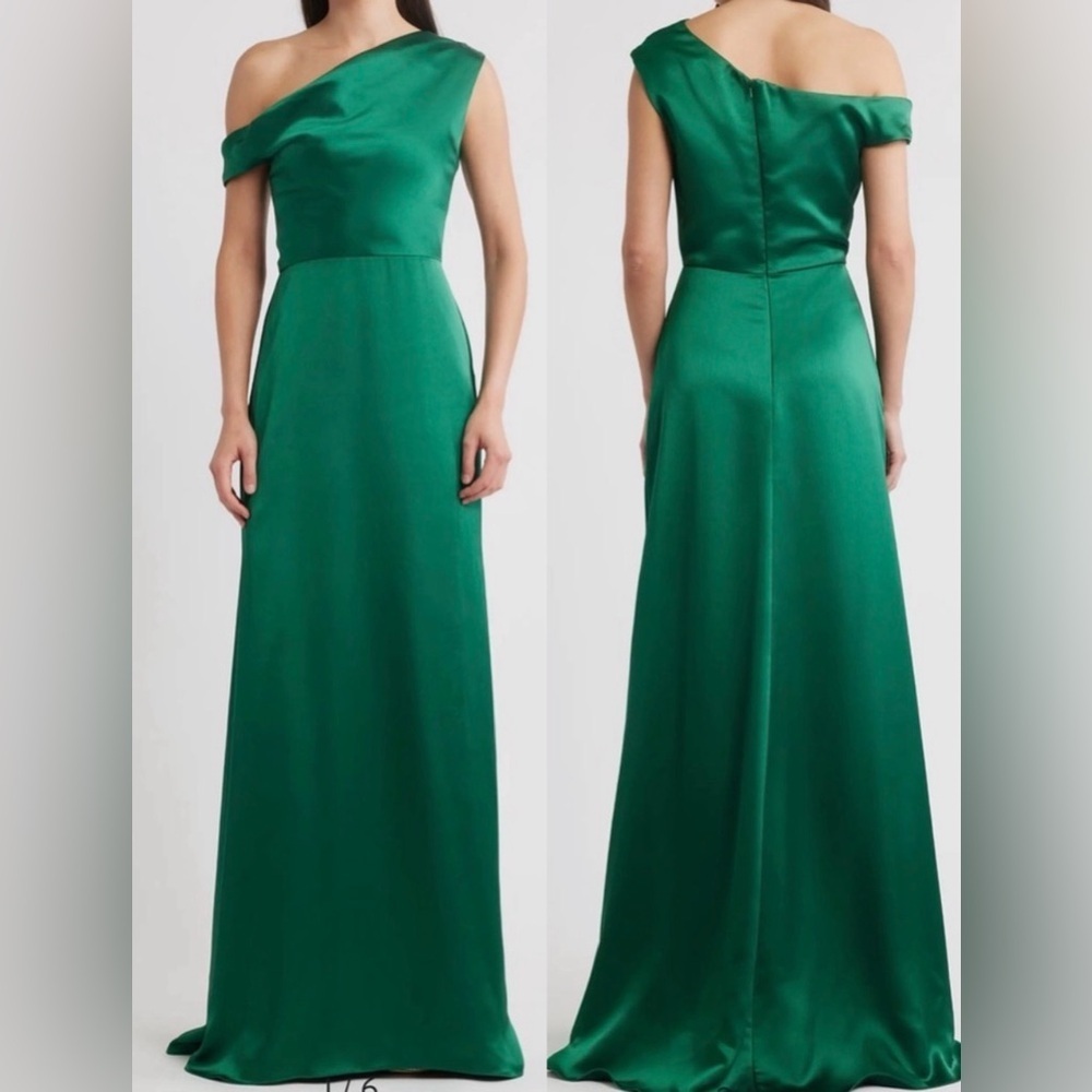 NEW Amsale Alden Satin Off the shoulder emerald green gown sz 8
